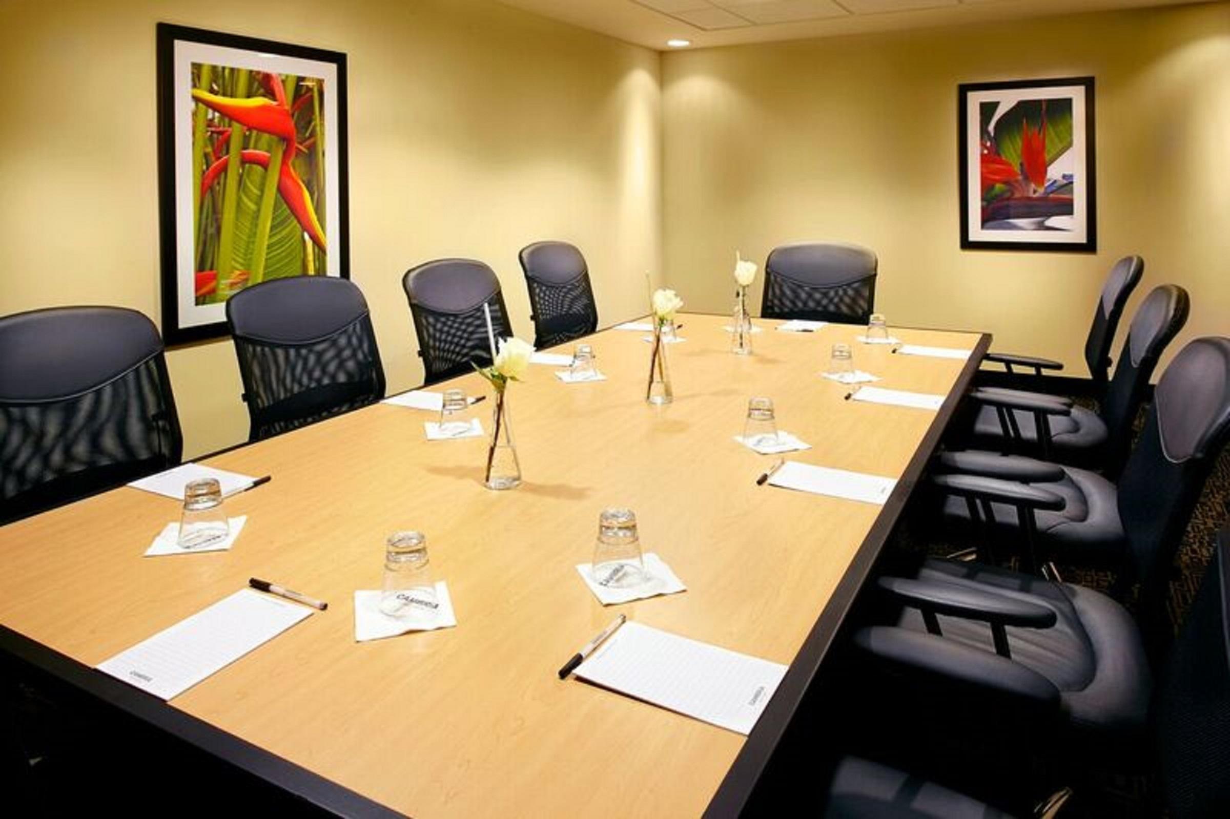 Holiday Inn Express Miami Airport-Blue Lagoon Area By Ihg Miami Springs Exterior photo