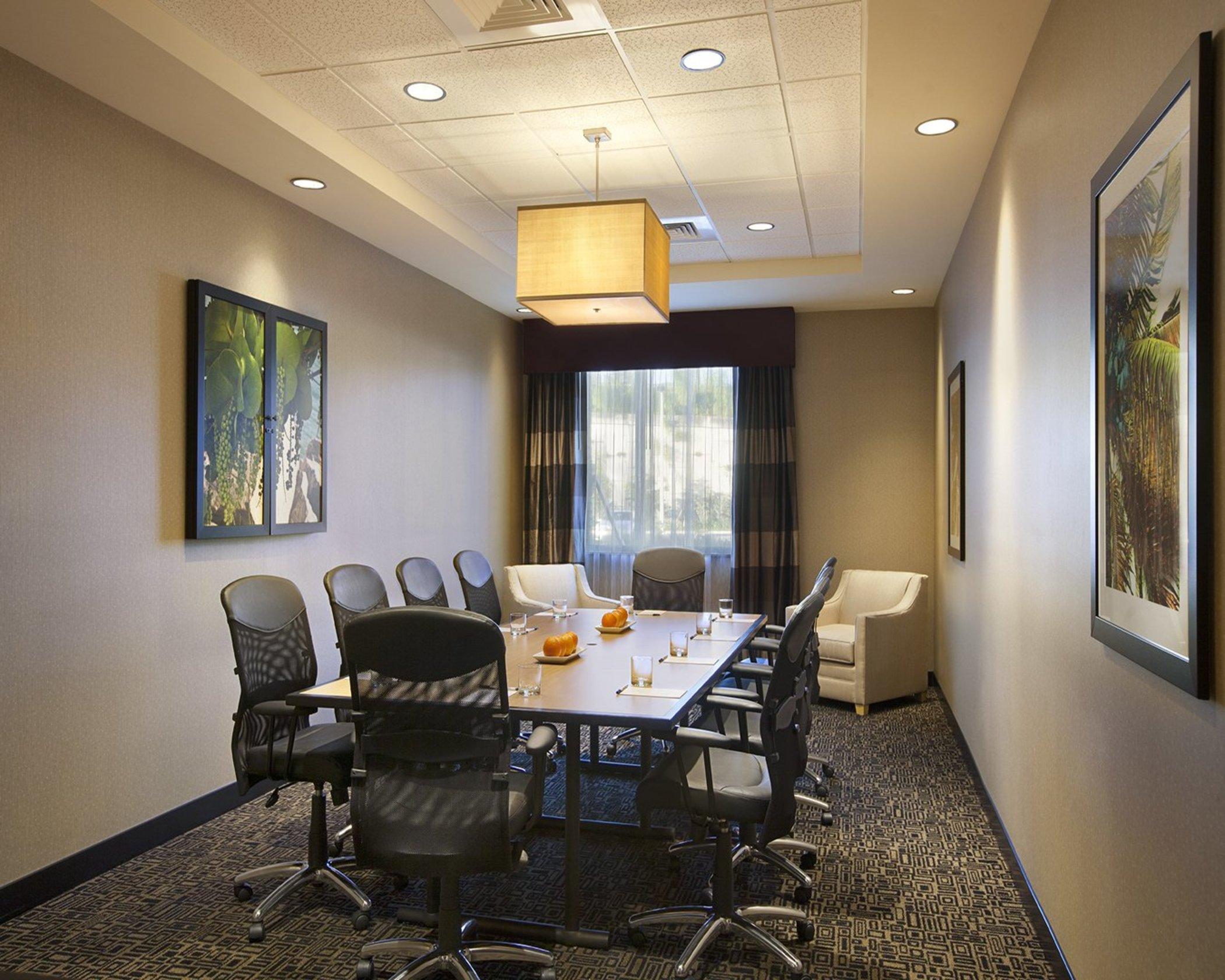 Holiday Inn Express Miami Airport-Blue Lagoon Area By Ihg Miami Springs Exterior photo